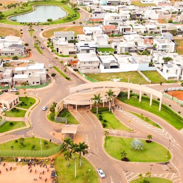 DeWatermark.ai_1745873618217