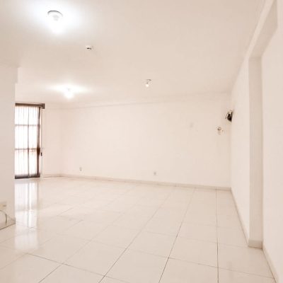 WhatsApp Image 2025-08-01 at 16.09.38 (1)