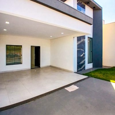 WhatsApp Image 2025-08-15 at 08.20.24 (1)