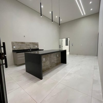 WhatsApp Image 2025-08-18 at 09.12.30 (1)