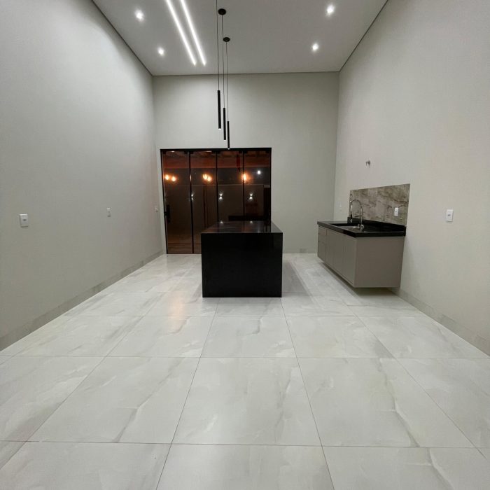 WhatsApp Image 2025-08-18 at 09.12.35