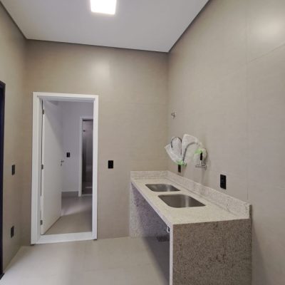 WhatsApp Image 2025-08-29 at 13.24.21 (3)