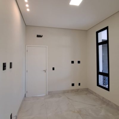 WhatsApp Image 2025-08-29 at 13.24.22 (2)