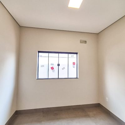 WhatsApp Image 2025-09-23 at 14.54.13 (2)