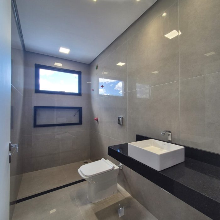 WhatsApp Image 2025-10-24 at 15.28.13 (4)