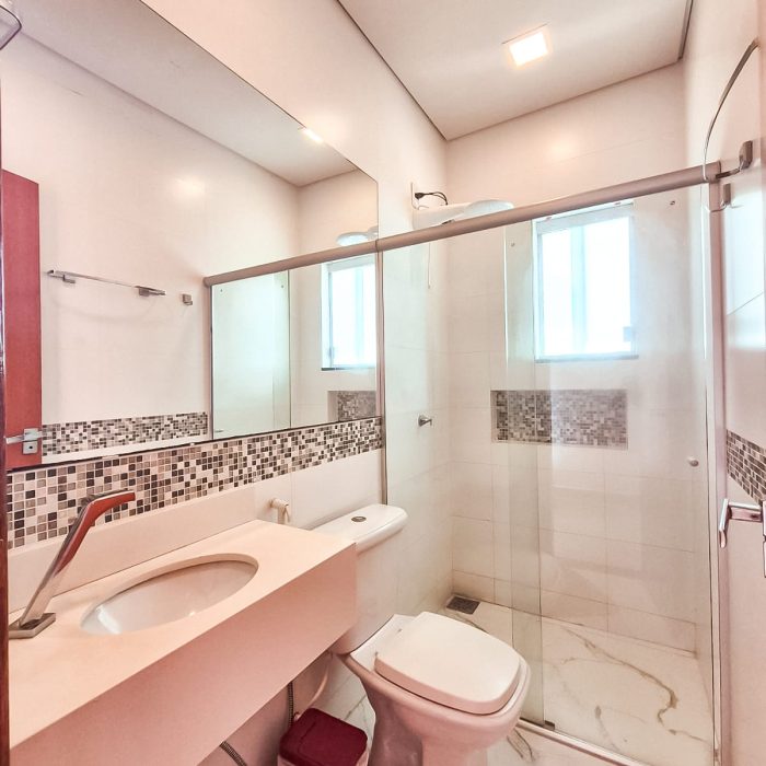 WhatsApp Image 2025-11-06 at 07.56.09 (1)