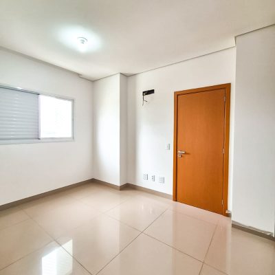 WhatsApp Image 2025-11-18 at 10.48.36 (2)