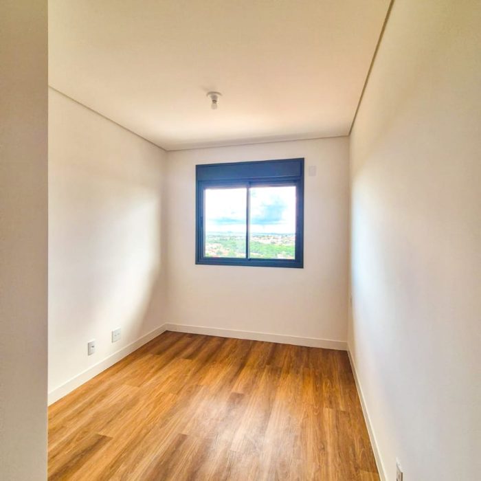 WhatsApp Image 2025-12-15 at 16.53.28 (1)