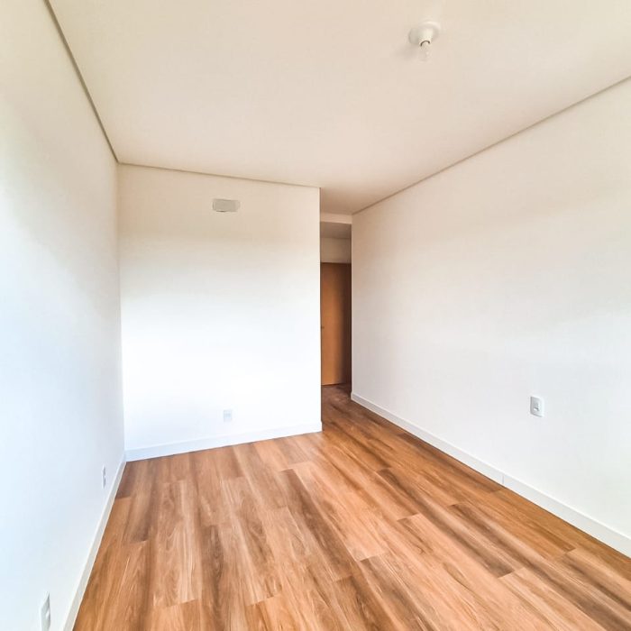 WhatsApp Image 2025-12-15 at 16.53.48 (3)