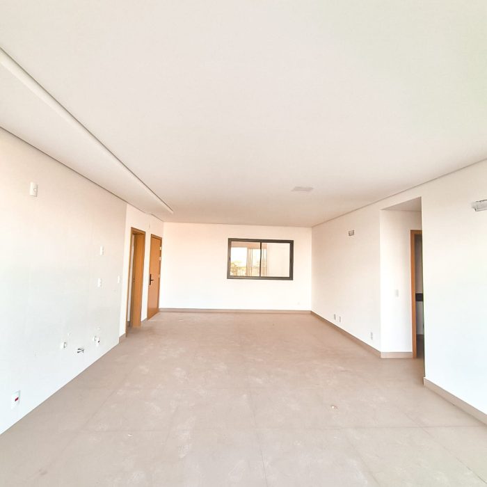 WhatsApp Image 2026-01-22 at 17.03.17 (1)