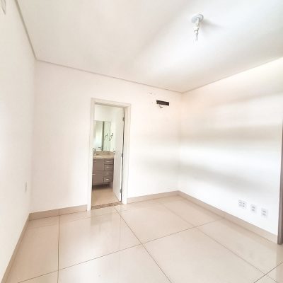 WhatsApp Image 2026-01-26 at 17.07.51 (1)