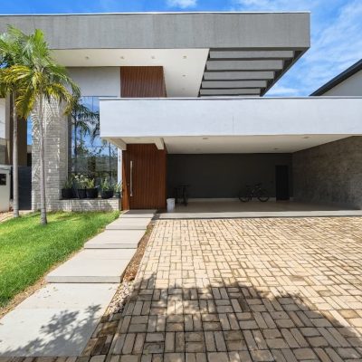 WhatsApp Image 2026-02-04 at 15.52.32