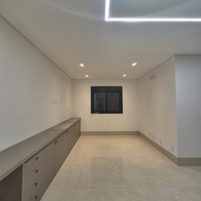 WhatsApp Image 2026-03-04 at 16.14.41 (1)