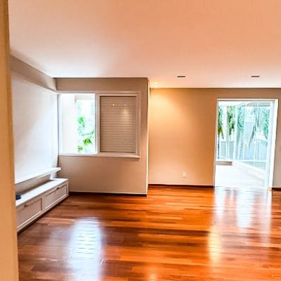 WhatsApp Image 2026-04-01 at 16.13.57 (1)