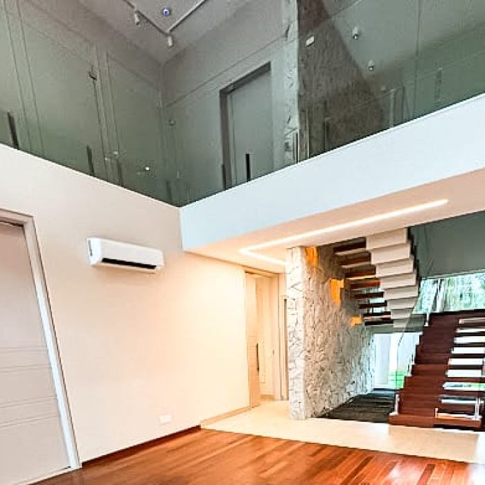 WhatsApp Image 2026-04-01 at 16.14.05 (1)