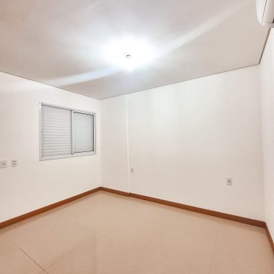 WhatsApp Image 2026-04-08 at 09.33.35