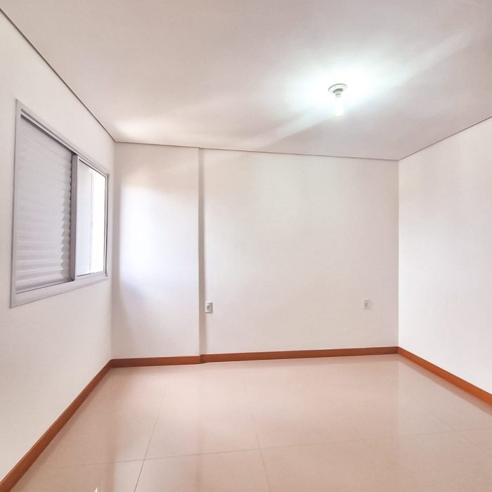 WhatsApp Image 2026-04-08 at 09.33.36