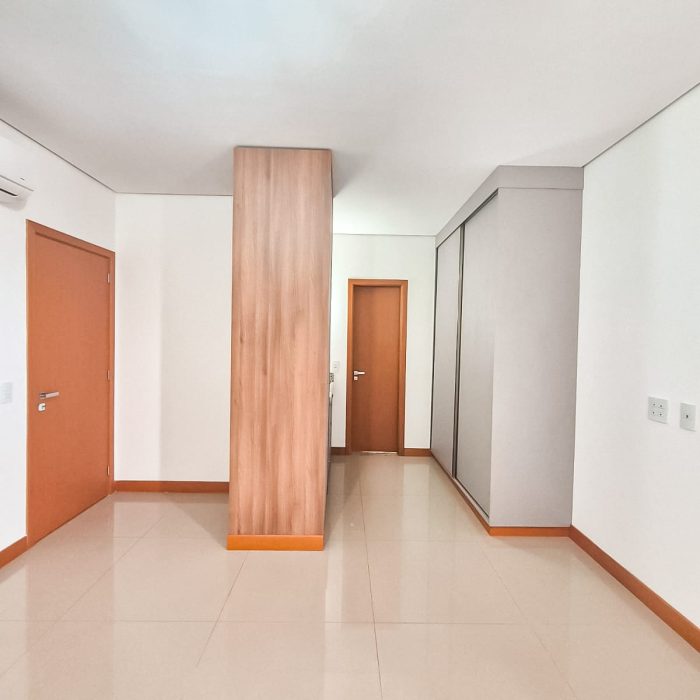 WhatsApp Image 2026-04-08 at 09.33.45 (1)