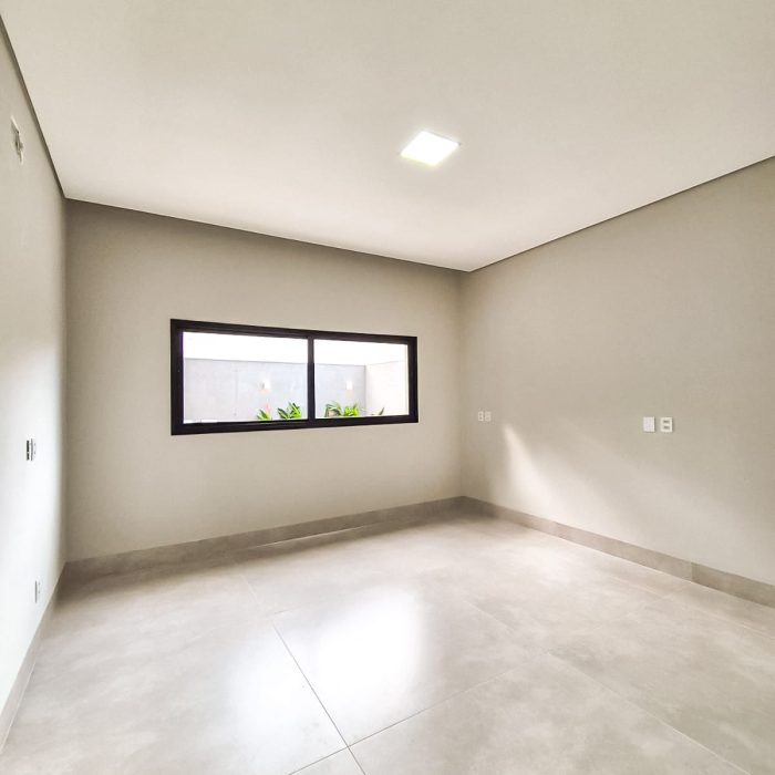 WhatsApp Image 2026-04-08 at 10.34.11